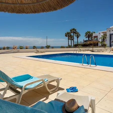 Bijou Flat Front, Sea Views, Pool, Garage Διαμέρισμα *