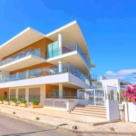 Bijou Flat Front, Sea Views, Pool, Garage 公寓 奥霍斯德古阿