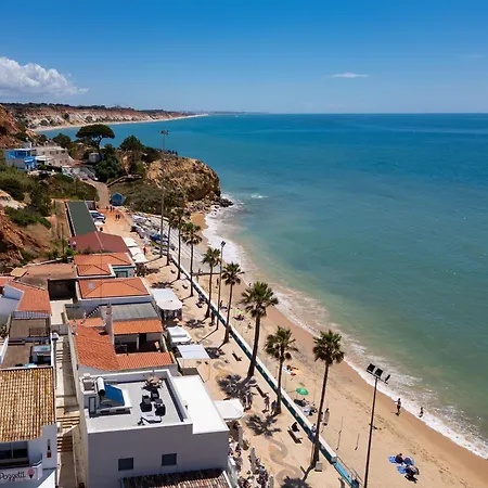 Bijou Flat Front, Sea Views, Pool, Garage Olhos de Αgua